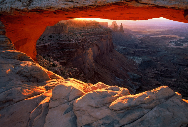 mesa arch.jpg