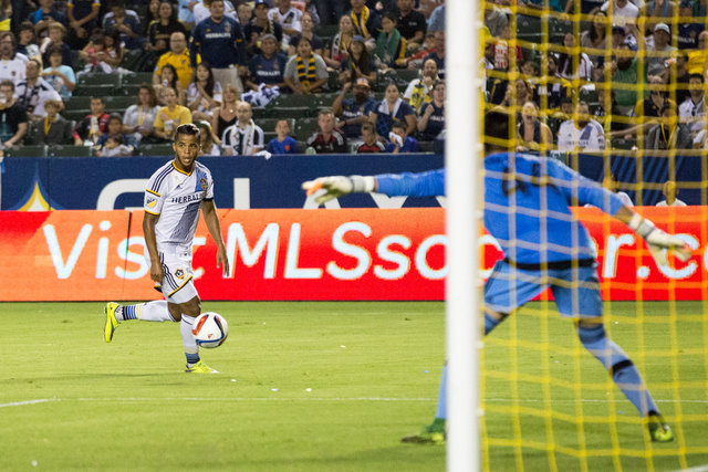 Lena_Galaxy_FC-Dallas_0176.jpg