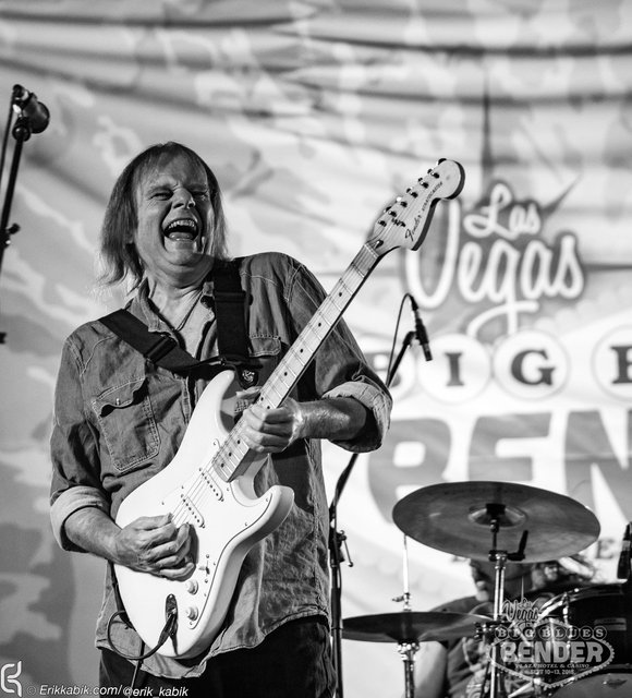09_11_15_bigbluesbender_day2__KABIK-1566.jpg