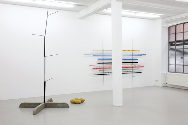 Payday I, 2013. Installation view SET, Galerie Hanfweihnacht, 2013