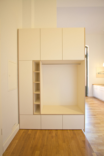 garderobe | urban townhaus berlin kreuzberg