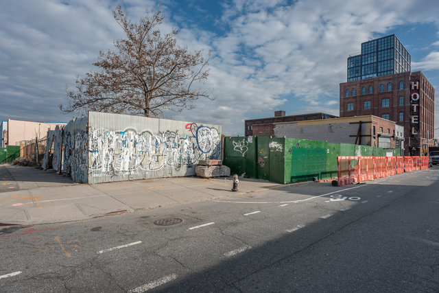 Wythe and North 10th St., Williamsburg