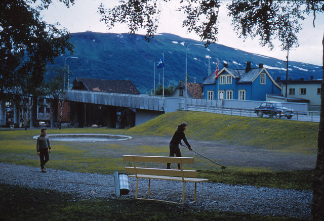 882 (31) Tromsø, opgang brug, ochtend