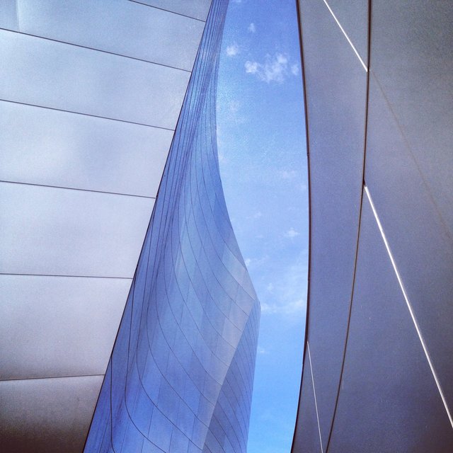 WALT DISNEY CONCERT HALL - BLUE 9