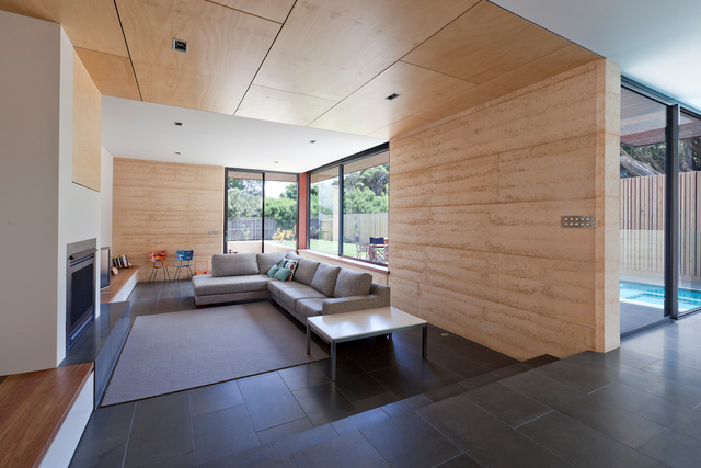 SWP_20110209-159WG.jpg