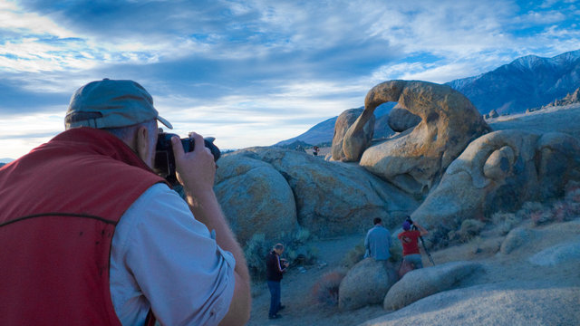 Alabama Hills Photo Workshops 10-09-1010200.jpg