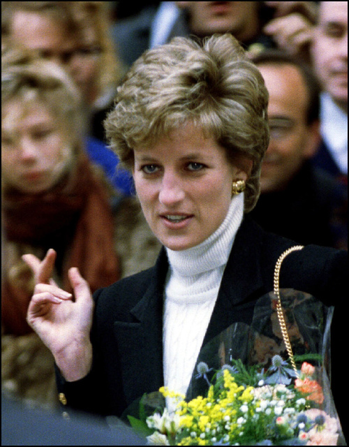LON13 ROYALS 1995-01-13.jpg