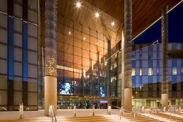 Governor George Deukmejian Courthouse