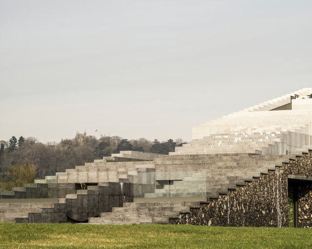 Flint House Waddesdon. Skene Catling de la Peña Architects