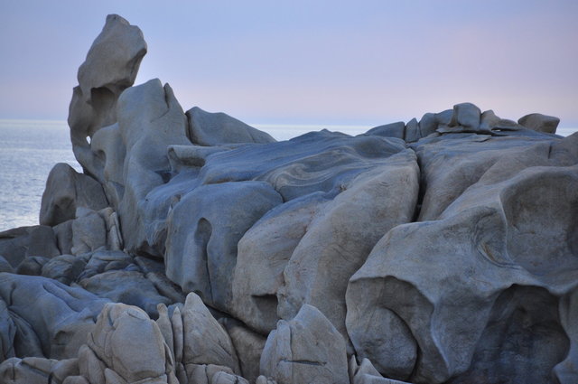 Rochers, derrière la Tour de Campomoro