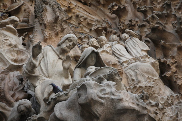 barcelona sagrada familia beeldengroep