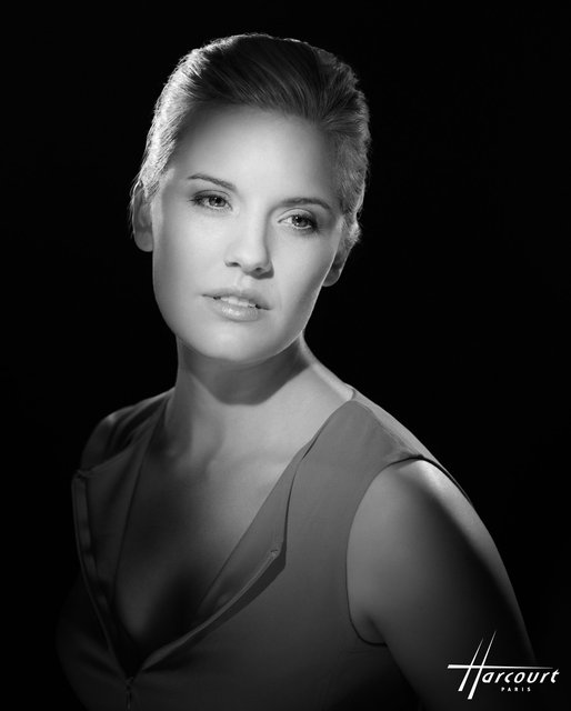 Maggie GRACE