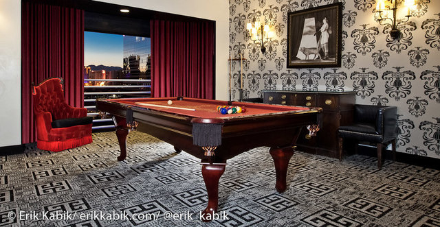 HRH_CT_CELEBRITY_POOL_TABLE_1.jpg