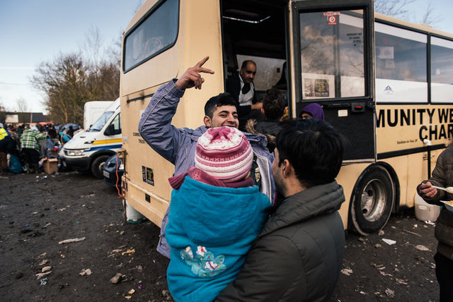 British volunteers distributing food.
