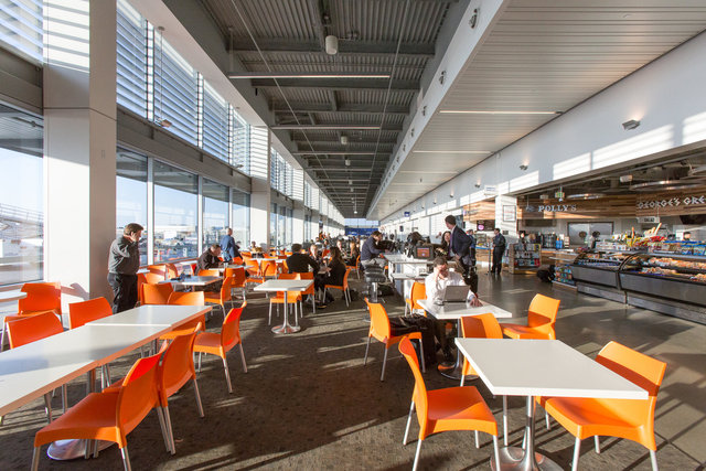 Lena_LBairportSct-092.jpg