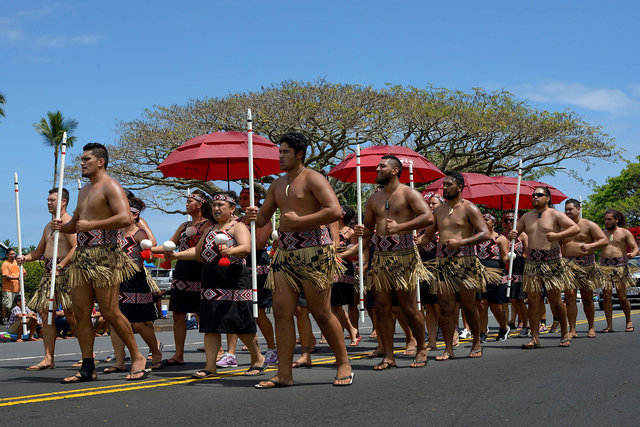 Haka dancers, Merrie Monarch Parade
