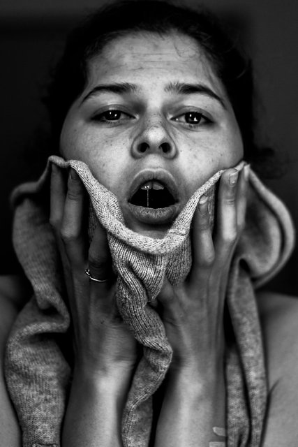 Untitled, from the series “UCP-UMCG" © Laura Hospes