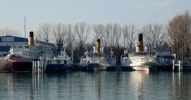 The harbour at Ouchy (4) VB.JPG