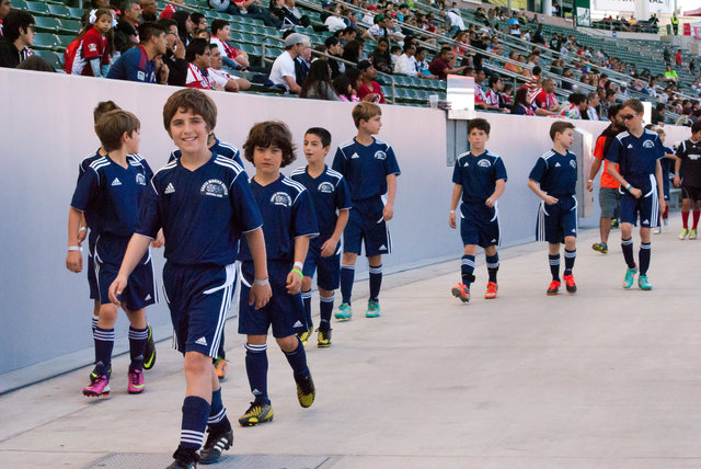 Chivas vs FC Dallas Halftime Game