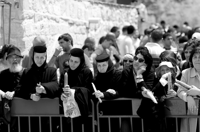 Waiting for the holy fire