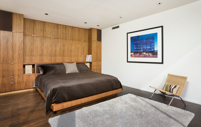 LENA-MstrBedroom_VB.jpg